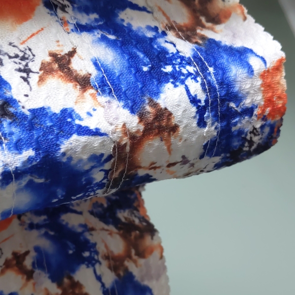 Skirt high waste, size small, bright - Picture 2 of 6